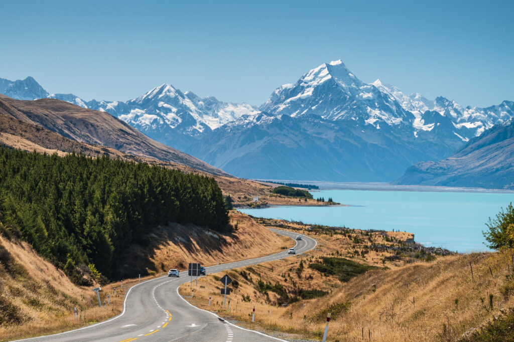 South Island Road Trip: Safety, Tyre Tips, and Top Destinations